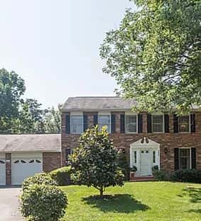 7313 Sterling Grove Dr Springfield, VA