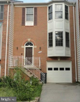 2125 Bobbyber Dr, Vienna, VA 22182